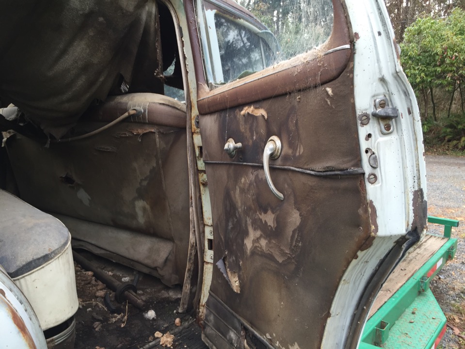 1947 Cadillac 47-61 Series 61 Sedan