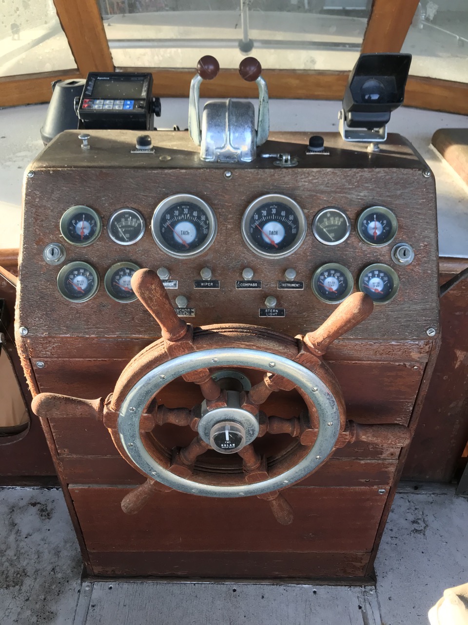 1954 Chris Craft Double Cabin Fly Bridge 45 ft